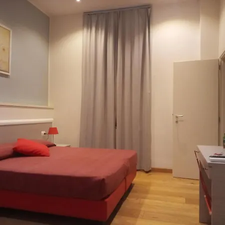 La Piazza * Florence