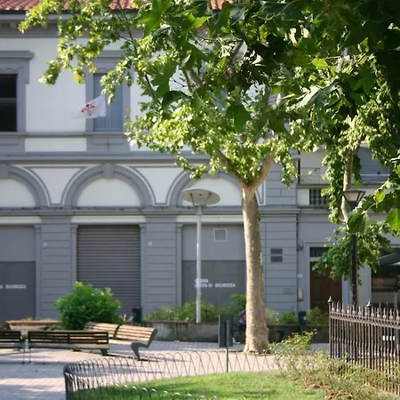 La Piazza * Florence