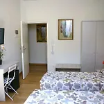 La Piazza ベッド・アンド・ブレックファスト *
