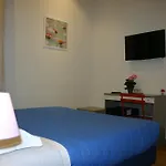 ベッド・アンド・ブレックファスト La Piazza *