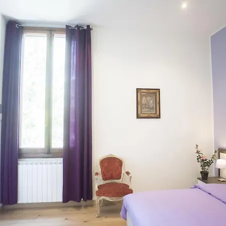 La Piazza Bed and Breakfast *