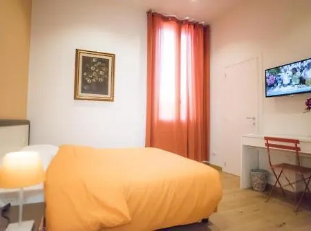 La Piazza Bed and Breakfast