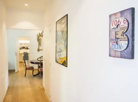 La Piazza Bed and Breakfast